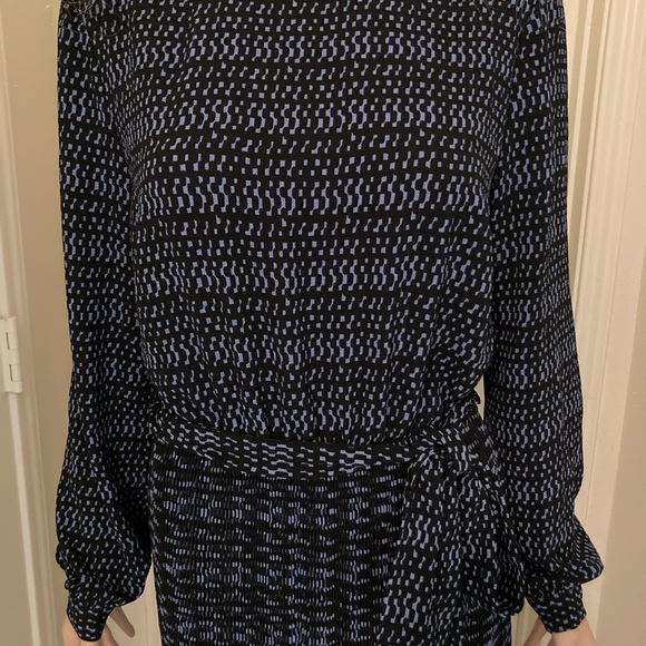 NWT Ann Klein women Long Sleeve Dress -Size Medium - Picture 5 of 7